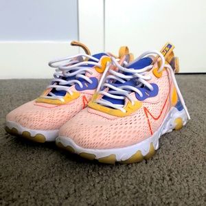 Nike NSW React Vision